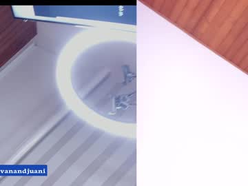 webcam girl vanandjuani live cam image #4752174