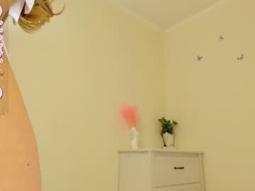 webcam girl molly__meow live cam image #9031157