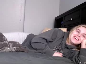 webcam girl summersroselive live cam image #11018941