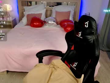 webcam girl aliicemeow live cam image #12350126