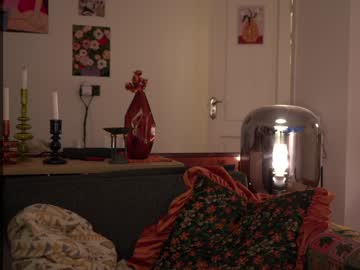 webcam girl diruriru live cam image #11246875