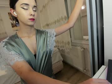 webcam girl ehotlovea live cam image #4511427