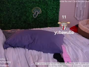 webcam girl runesy live cam image #4580453