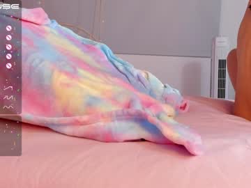 webcam girl little_effy18 live cam image #3269537