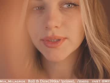 webcam girl mia_milagros live cam image #5038408