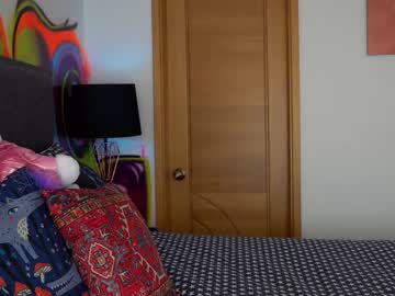 webcam girl beyllove_d live cam image #881185