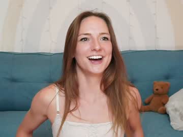 webcam girl innocentprovenguilty live cam image #13026484