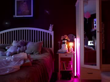 webcam girl laurenbrite live cam image #12823546