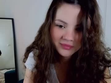 webcam girl curly_lina live cam image #8593600