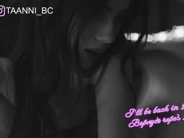 webcam girl taanni_bc live cam image #3929991
