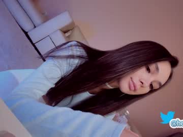 webcam girl hollyextra live cam image #4231938