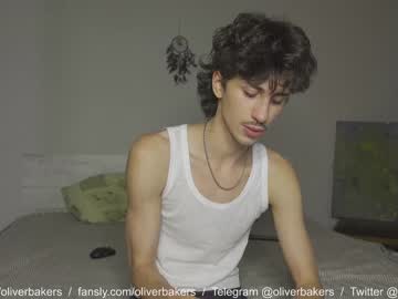 webcam man oliver_baker live cam image #6578058