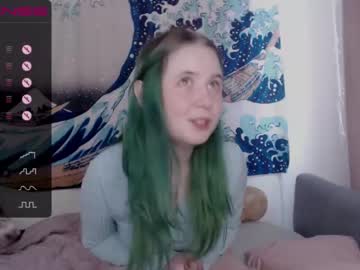 webcam girl yoliverse live cam image #3672558