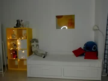 webcam girl two_shery live cam image #8867199