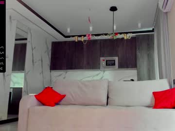 webcam girl angella_kleee live cam image #3310467