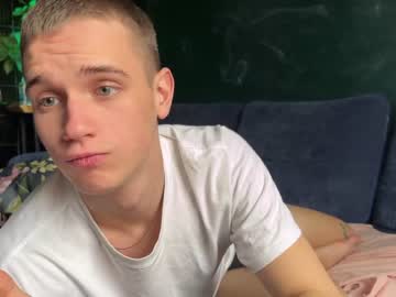 webcam man mason_diaz live cam image #9044667