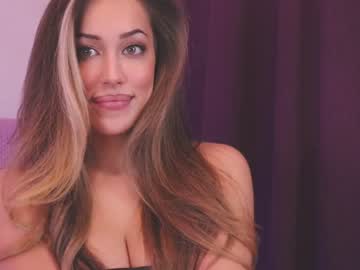 webcam girl francescadomi live cam image #4035096