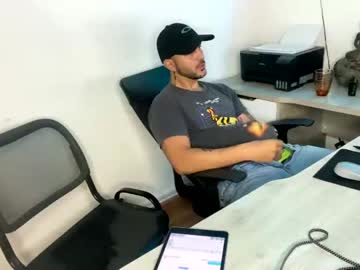 webcam man tommy_jhonn live cam image #3193468