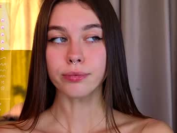 webcam girl nika_lodge live cam image #7141574