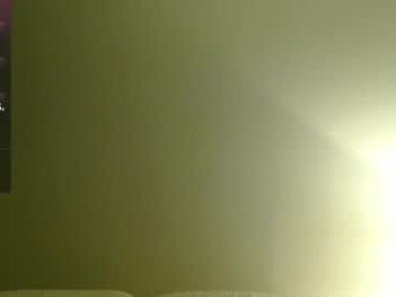 webcam girl valerie_james3 live cam image #9936745