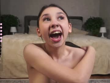 webcam girl zarascarlett live cam image #11088934
