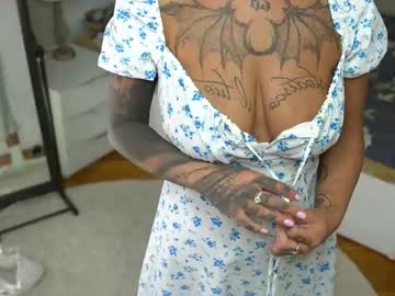 webcam girl butter_f1y live cam image #12670044