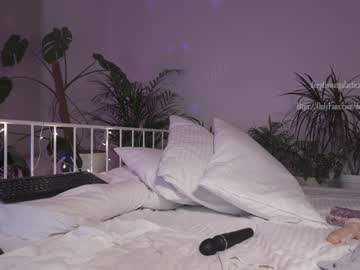 webcam girl _deepthroatgalactica live cam image #701693