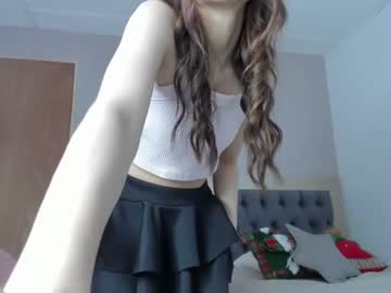 webcam girl tori_chase live cam image #977430