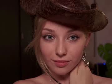 webcam girl infinitysoul_ live cam image #10903698