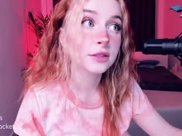 webcam girl pocketrocket_ live cam image #1129098