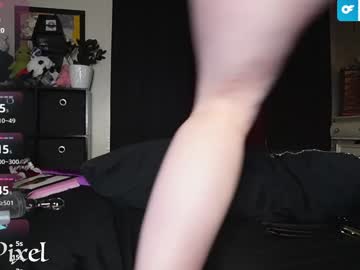 webcam girl lilypixel live cam image #10807954