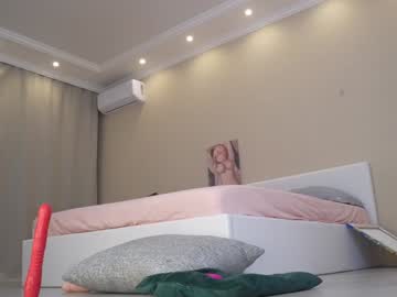webcam girl rosyemily live cam image #10406460