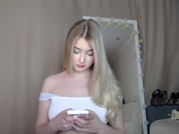 webcam girl cute18cute live cam image #2313962