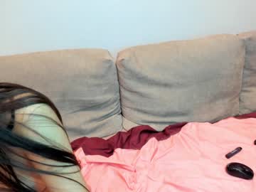 webcam girl ai_lyn live cam image #3973619