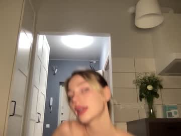 webcam girl angel_from_sky live cam image #2588140
