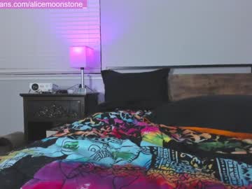 webcam girl alice_moonstone live cam image #1384883