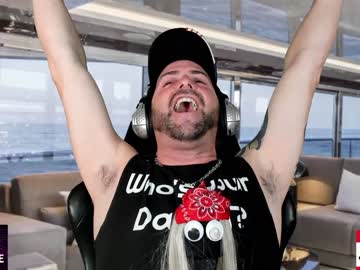 webcam man whaaaaaaaat live cam image #2475832