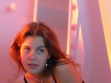 webcam girl eli_sun live cam image #6738855
