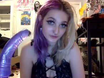 webcam girl lizz44887 live cam image #7723760