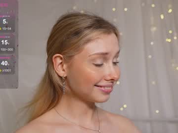 webcam girl april_blush live cam image #9502562