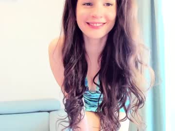 webcam girl elaanna live cam image #8068557