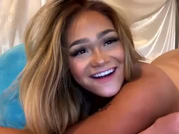 webcam girl ari_02 live cam image #6601444