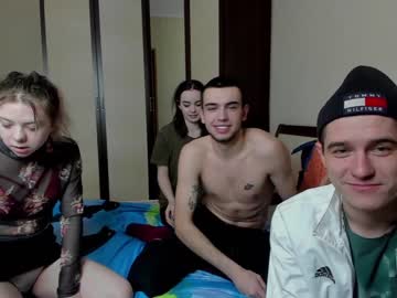 webcam couple family_intrigue live cam image #1511239
