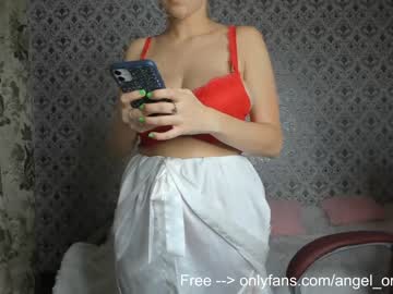 webcam girl angel_or_demon6 live cam image #3651411