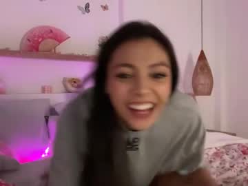 webcam girl keirasworld live cam image #12685050