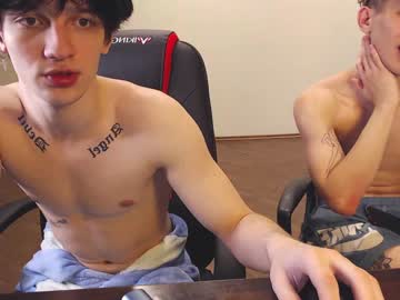 webcam man teddy_mode live cam image #992183