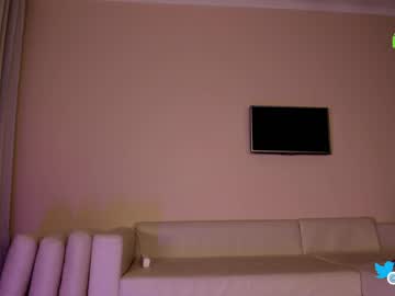 webcam girl hollyextra live cam image #8645562