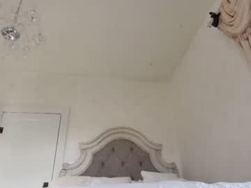 webcam girl littlegreekflower live cam image #9031609