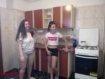 webcam couple iuliana32 live cam image #522630