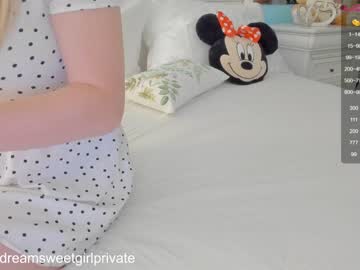 webcam girl dreamsweetgirl live cam image #2060177